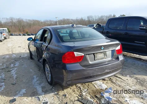 2008 BMW 328Xi z USA, uszkodzony, nr VIN WBAVC93588K043555